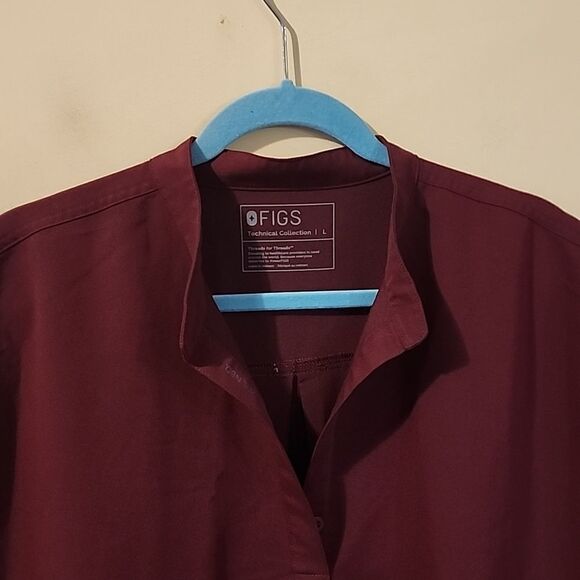 FIGS TECHNICAL COLLECTION LARGE NWOT - Picture 5 of 6